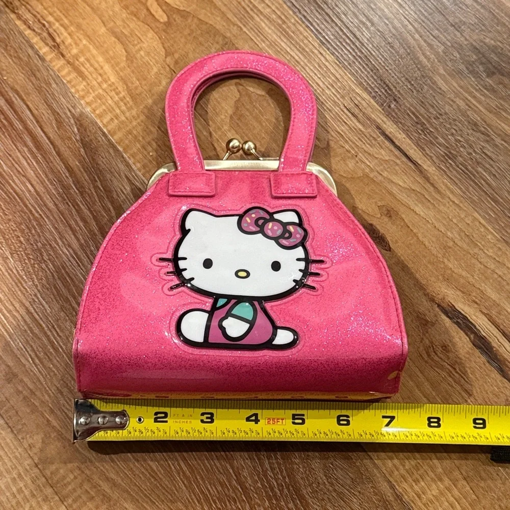 Universal Studios Hello Kitty Pink Sparkly Handbag w/Kisslock Snap Closure (EUC) - Picture 13 of 14